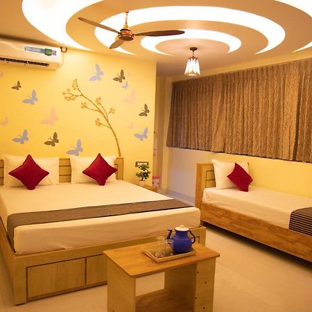 Hotel Ganesh Palace Rāmeswaram Buitenkant foto
