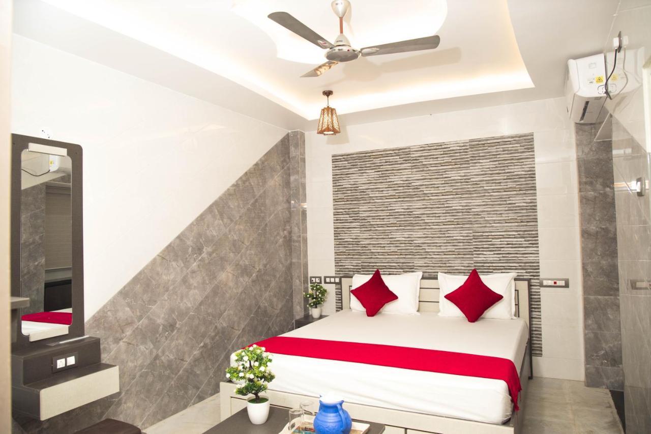 Hotel Ganesh Palace Rāmeswaram Buitenkant foto