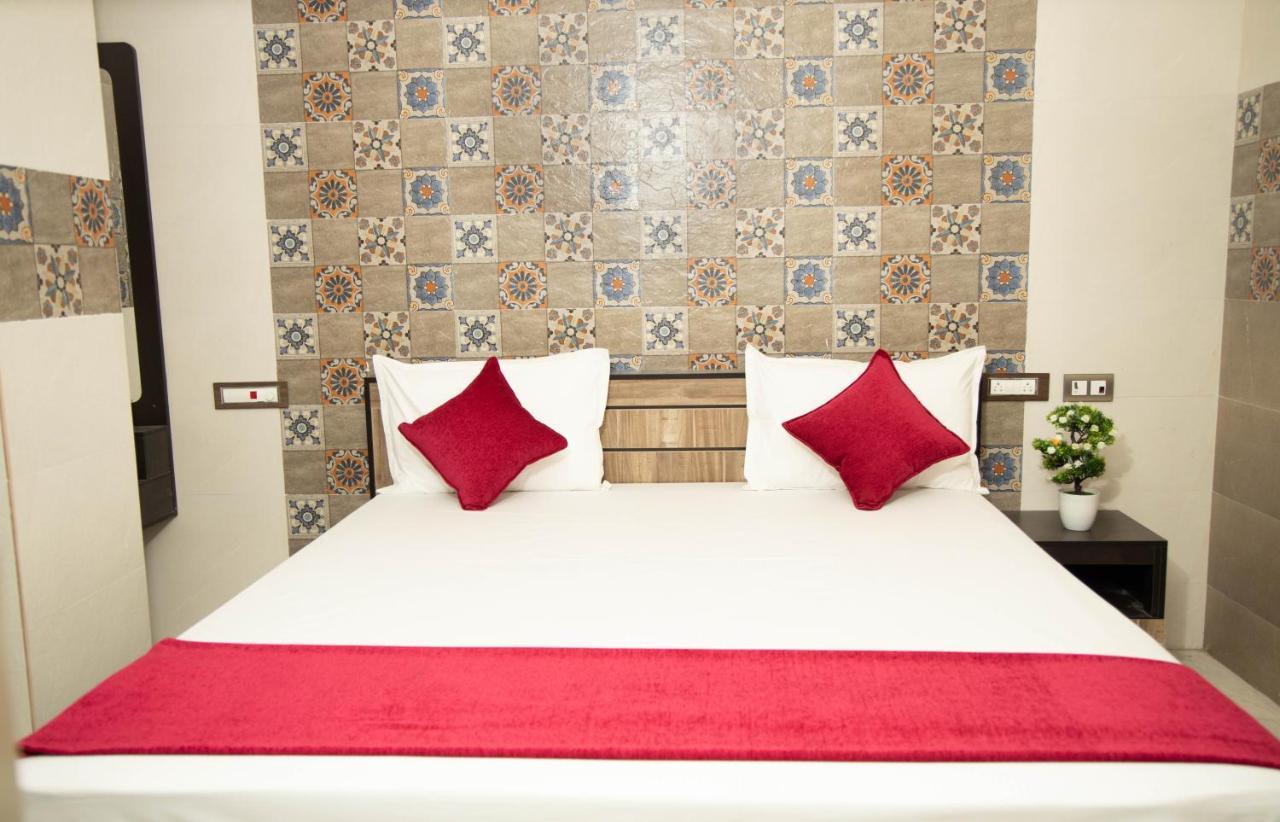 Hotel Ganesh Palace Rāmeswaram Buitenkant foto