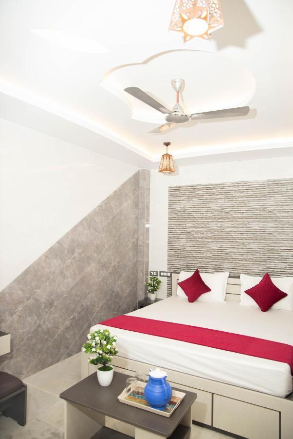 Hotel Ganesh Palace Rāmeswaram Buitenkant foto